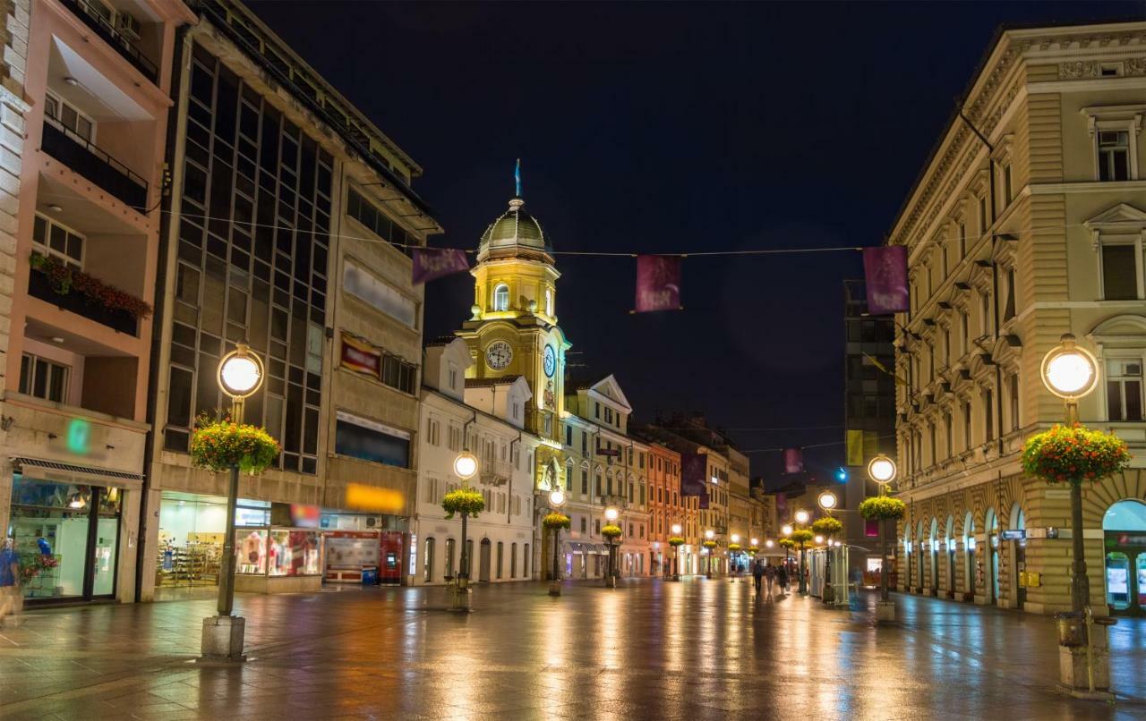 Apartment City Flower Rijeka Luaran gambar